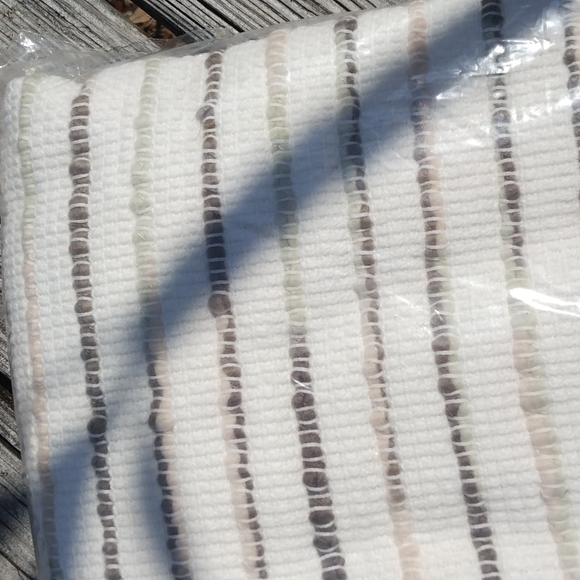 Knit Throw 50" x 60" with brown stripes by Lauren McBride - new in package - Picture 4 of 4